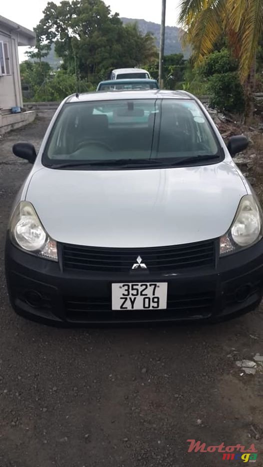 2009' Mitsubishi EK Wagon AUTOVAN photo #1