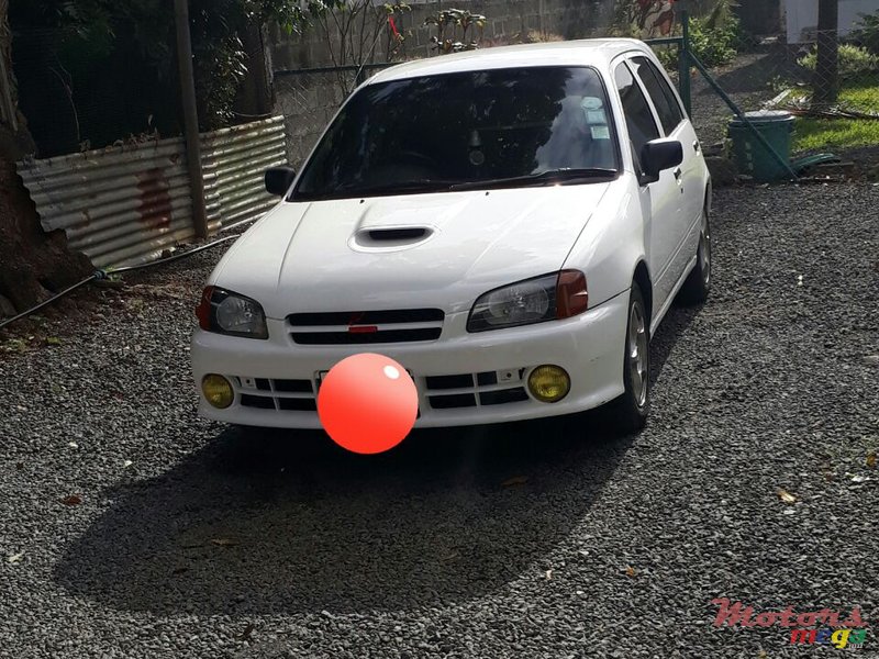 1998' Toyota Starlet Glanza photo #4