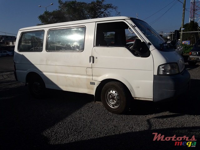 2002' Nissan Vanette cargo photo #4