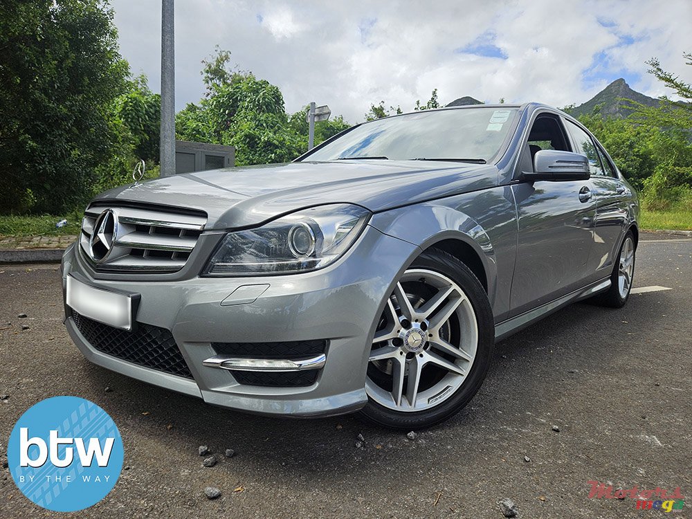 2013' Mercedes-Benz C 180 AMG photo #2