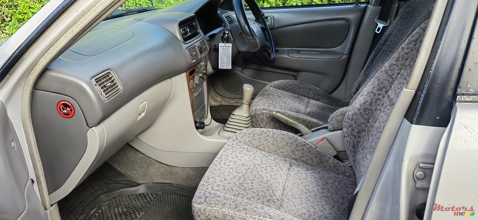 2000' Toyota Corolla photo #5