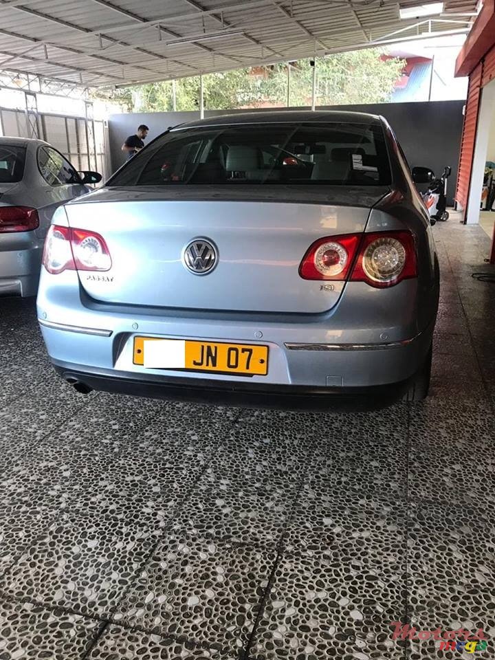 2007' Volkswagen Passat FSI photo #2