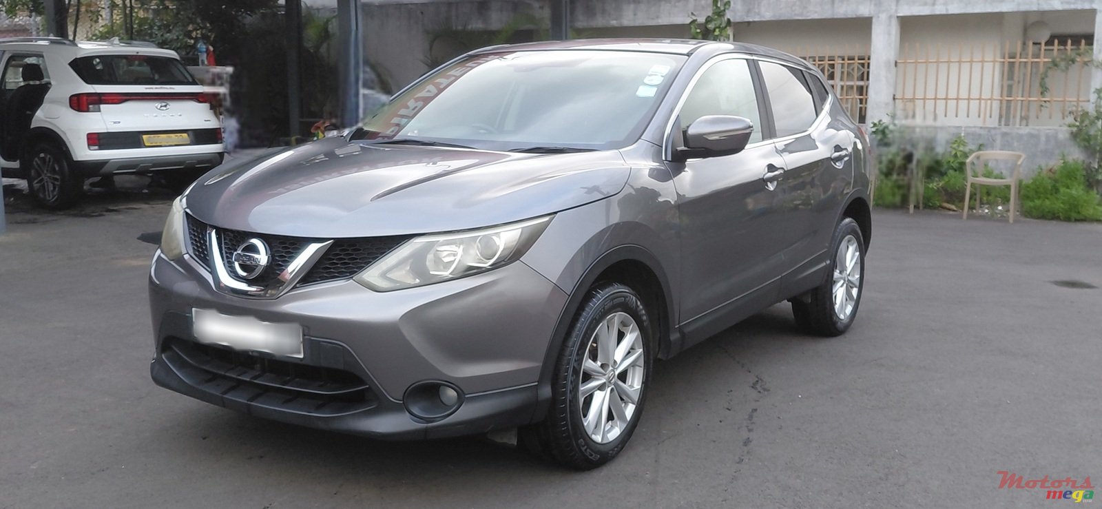 2014' Nissan Qashqai photo #2