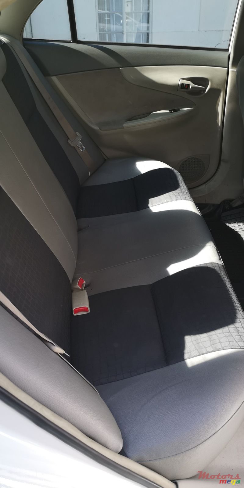 2008' Toyota Axio photo #1