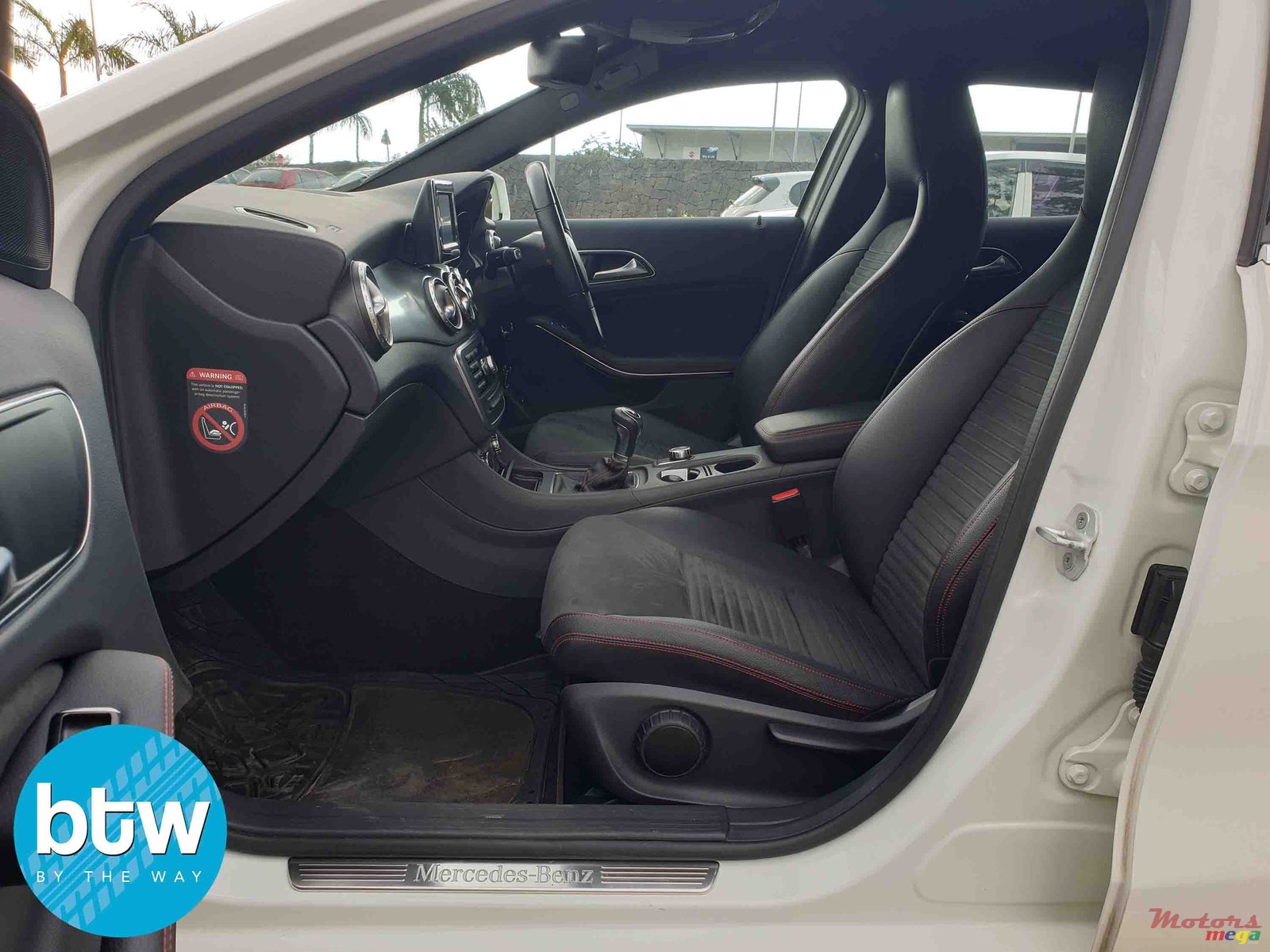 2016' Mercedes-Benz GLA-Class 200 AMG photo #5