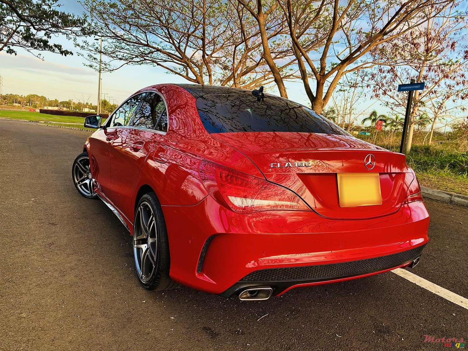 2016' Mercedes-Benz C 180 photo #2