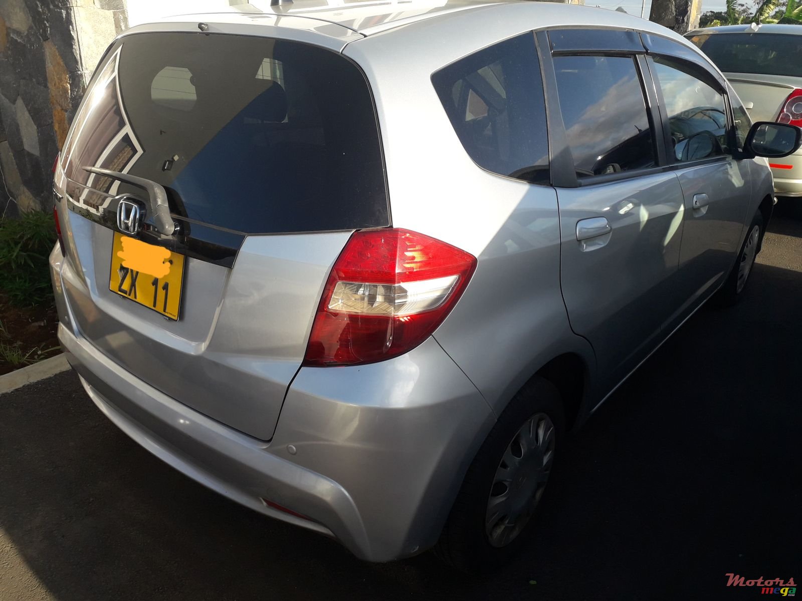 2011' Honda Fit Automatic photo #1