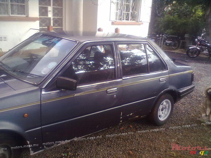1989' Nissan Sunny B11 photo #3