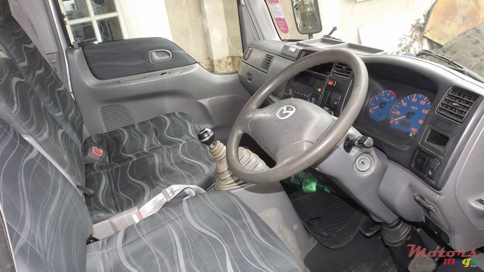 2003' Mazda Titan photo #5