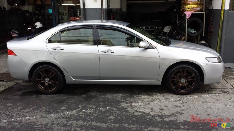 2003' Honda photo #4