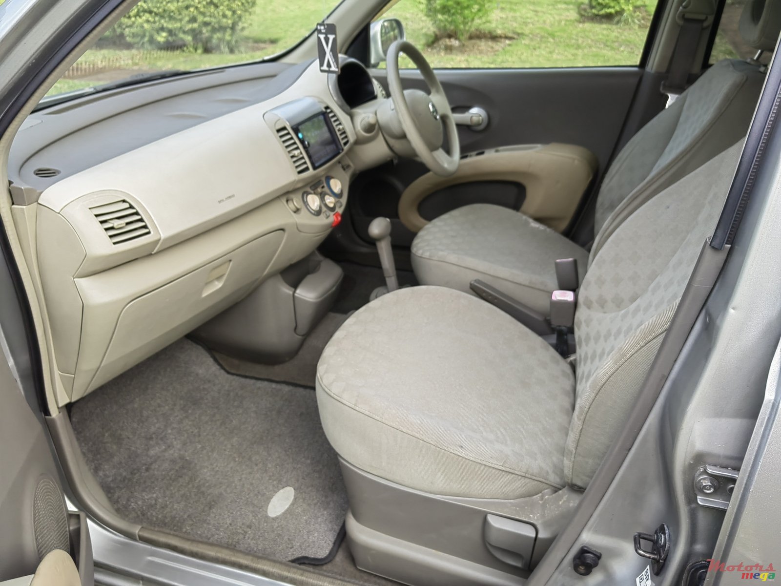 2005' Nissan March photo #7