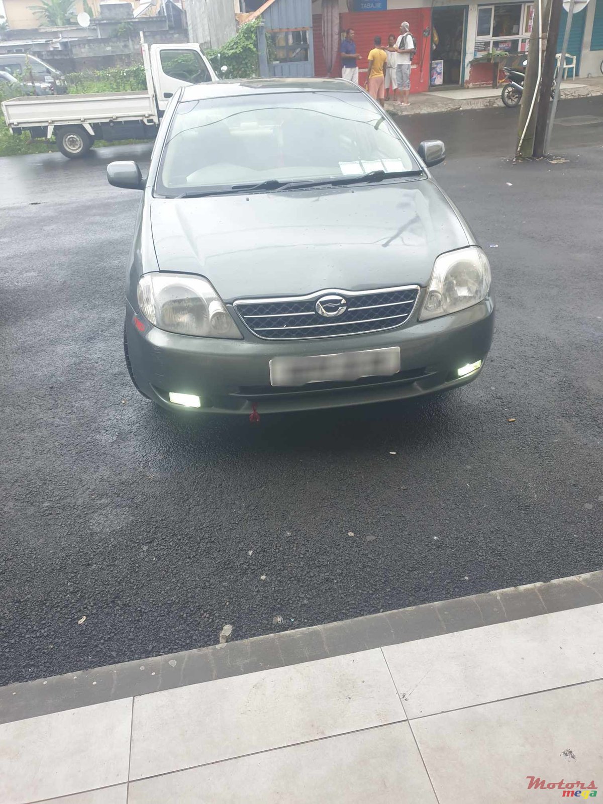 2001' Toyota Corolla photo #1