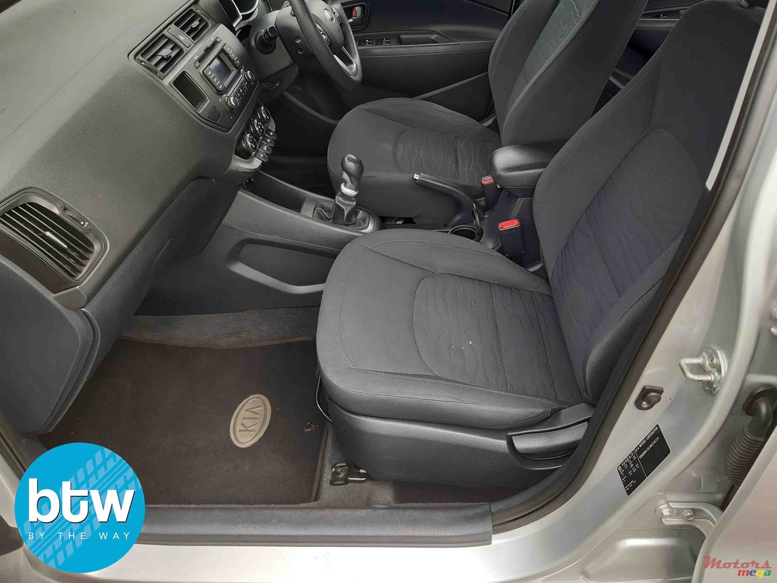 2013' Kia Rio photo #4