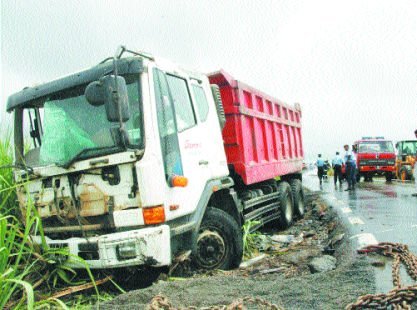 The number of death in the road accident at St Julien d'Hotman on Wednesday 12 has risen to twelve.