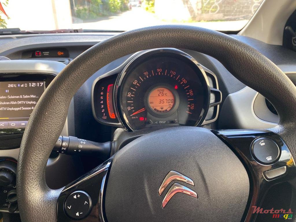 2016' Citroen C1 998cc photo #7