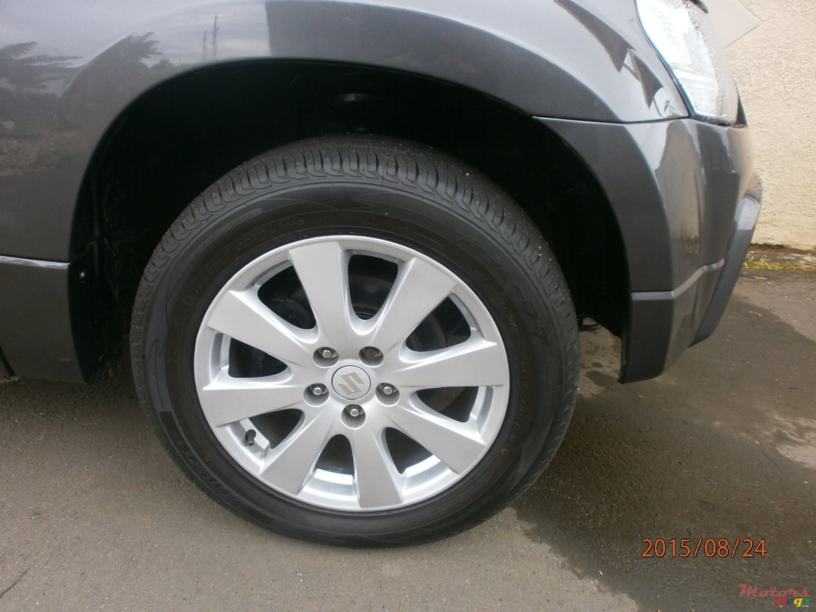 2009' Suzuki Grand Vitara photo #5