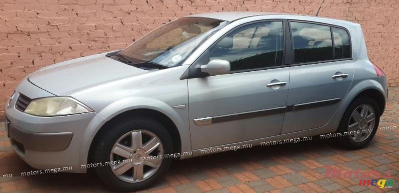 2004' Renault Megane 1390cc INJECTION photo #1