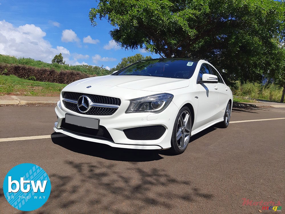 2015' Mercedes-Benz CLA 200 photo #2