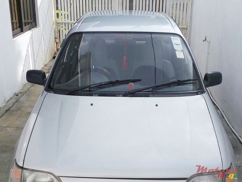 1995' Toyota Starlet photo #4