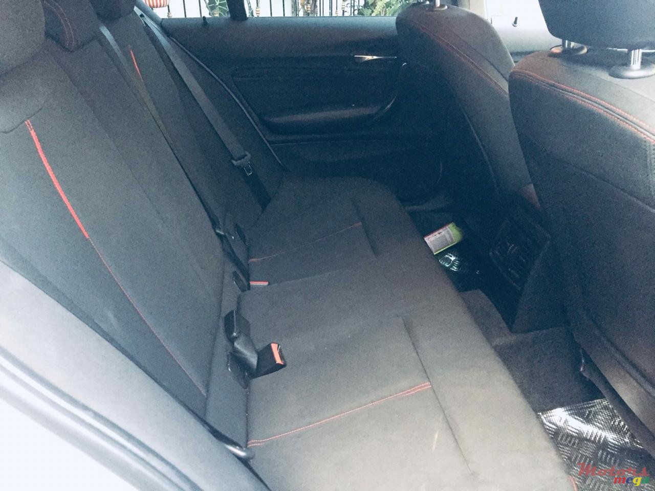 2012' BMW 116 photo #2