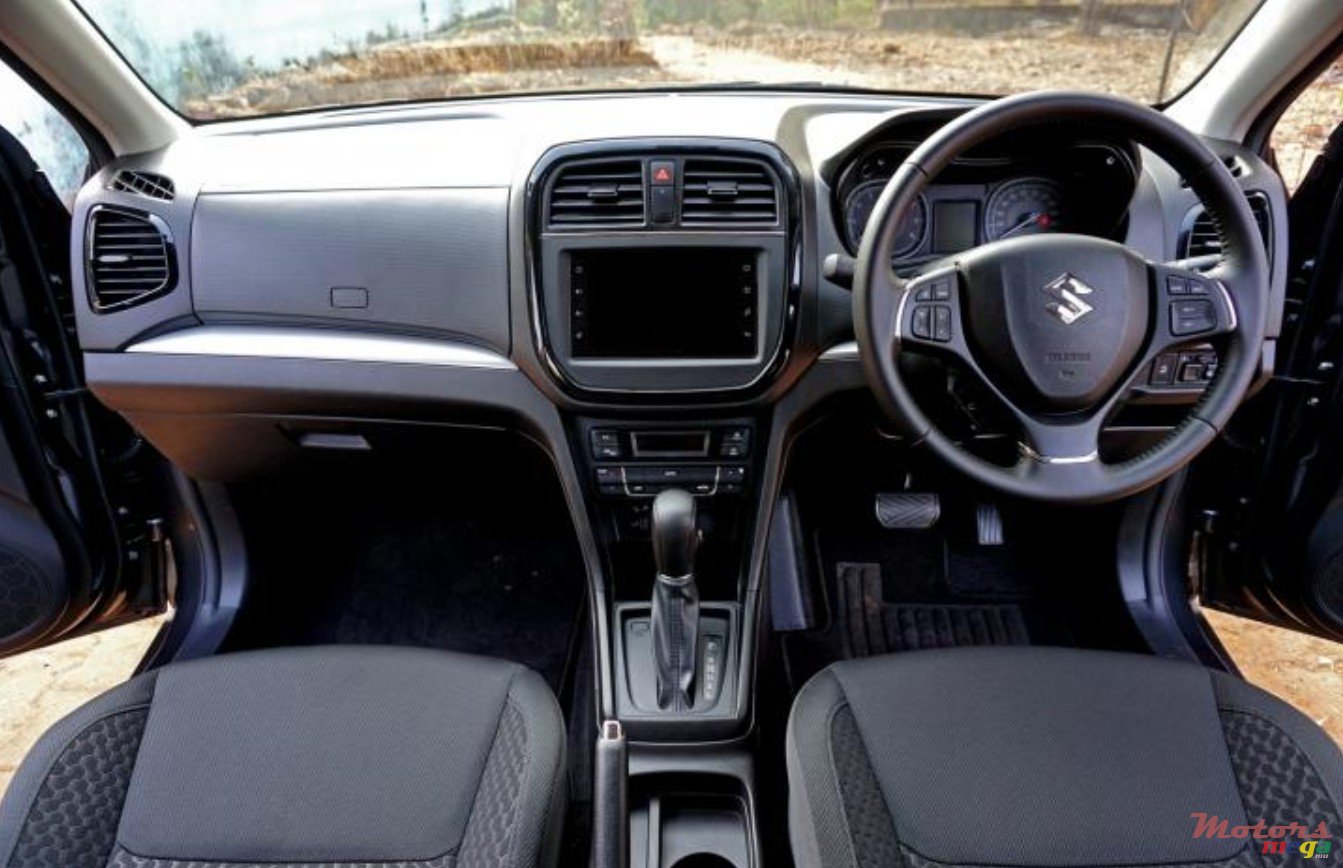 2021' Suzuki Vitara Brezza photo #6