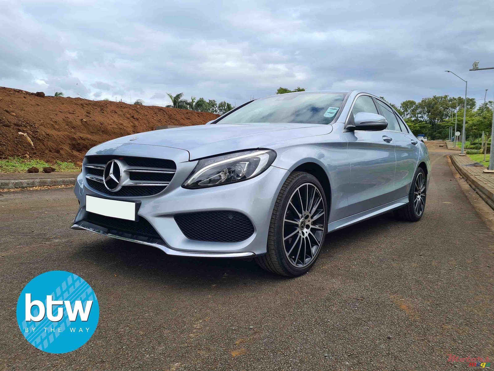 2018' Mercedes-Benz C-Class photo #3