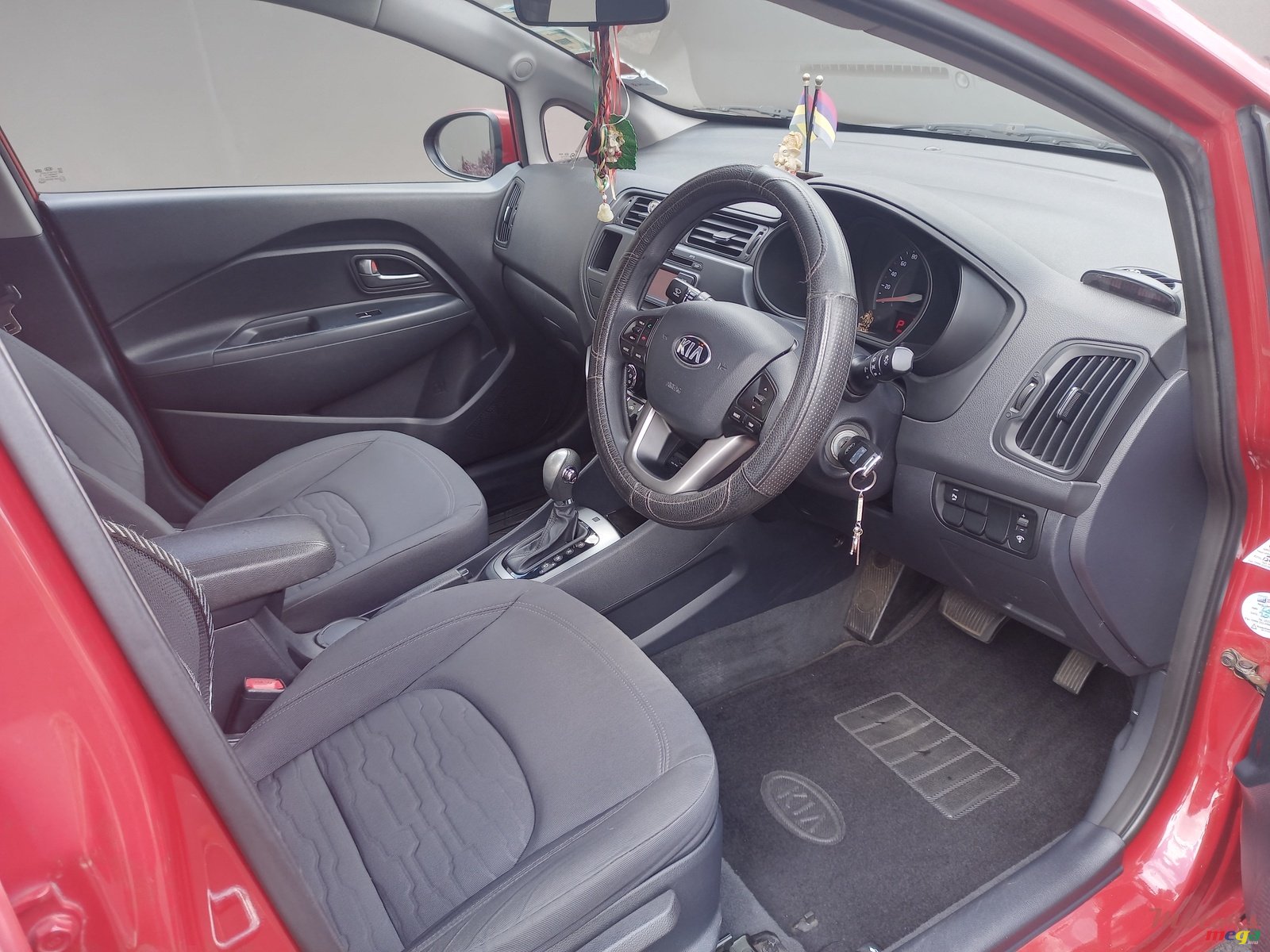 2014' Kia Rio photo #5