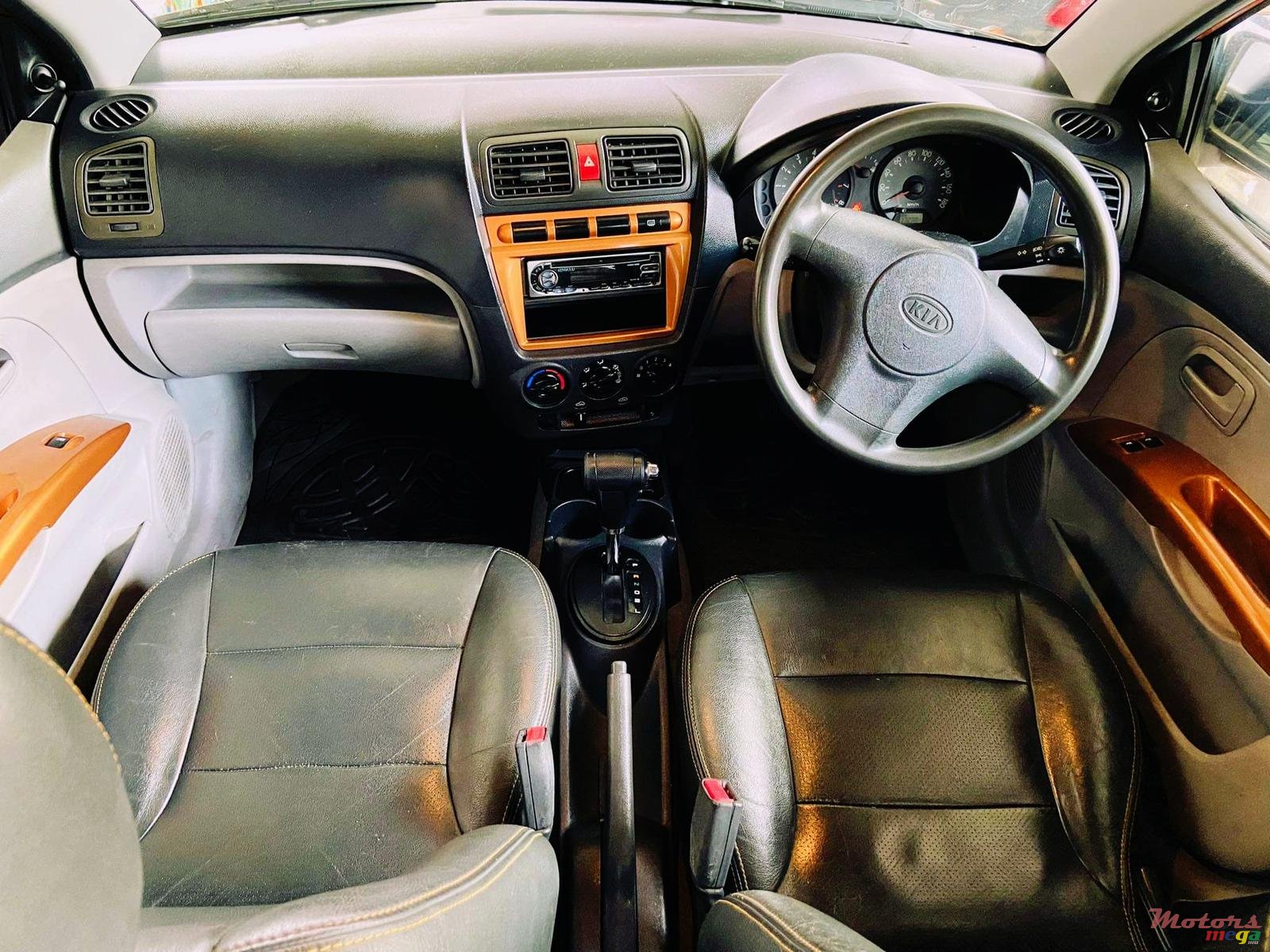 2004' Kia Picanto LX automatic photo #6