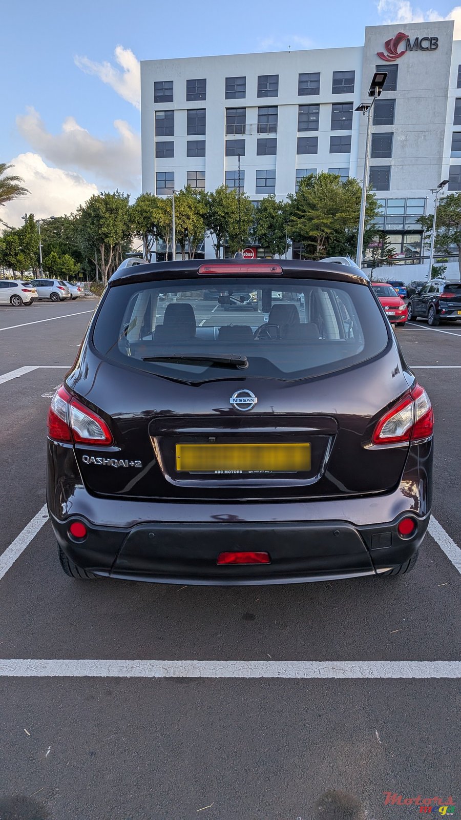 2014' Nissan Qashqai+2 photo #2
