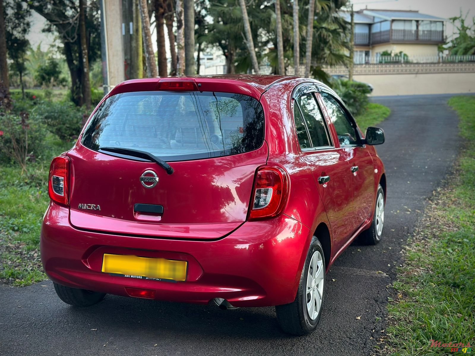 2016' Nissan Micra photo #4