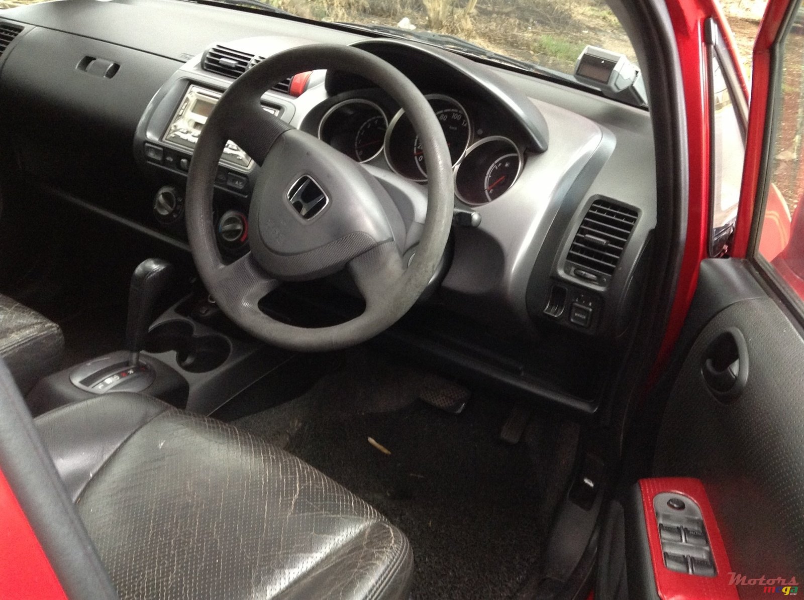 2003' Honda Fit photo #4