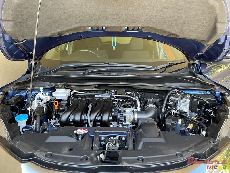 2017' Honda Vezel RS Sensing Hybrid photo #7