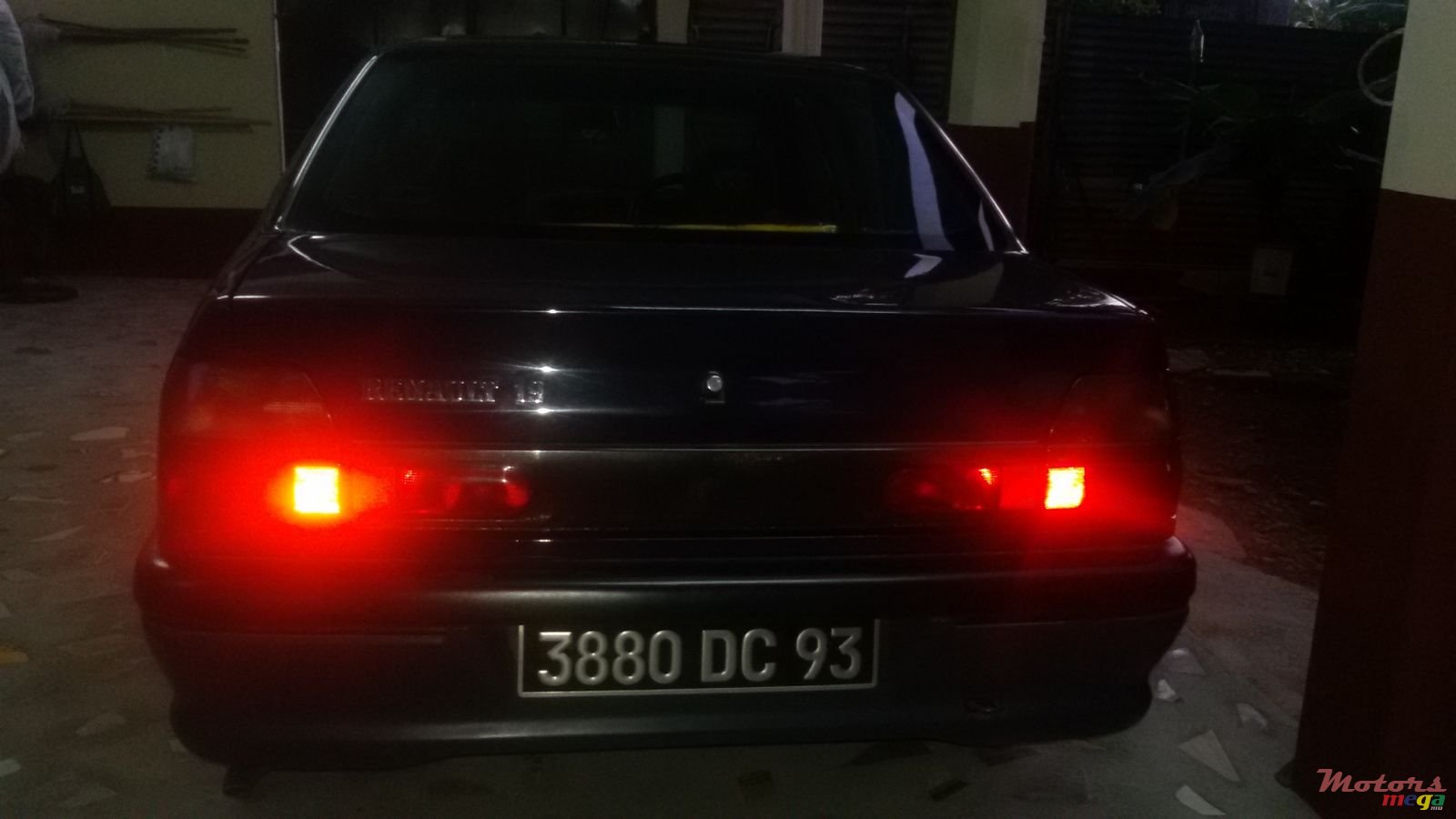 1993' Renault 19 photo #6