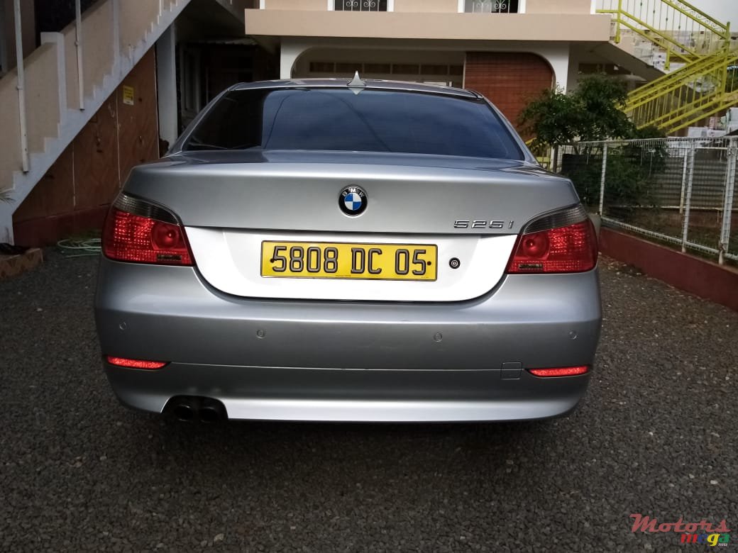 2005' BMW 525 photo #2