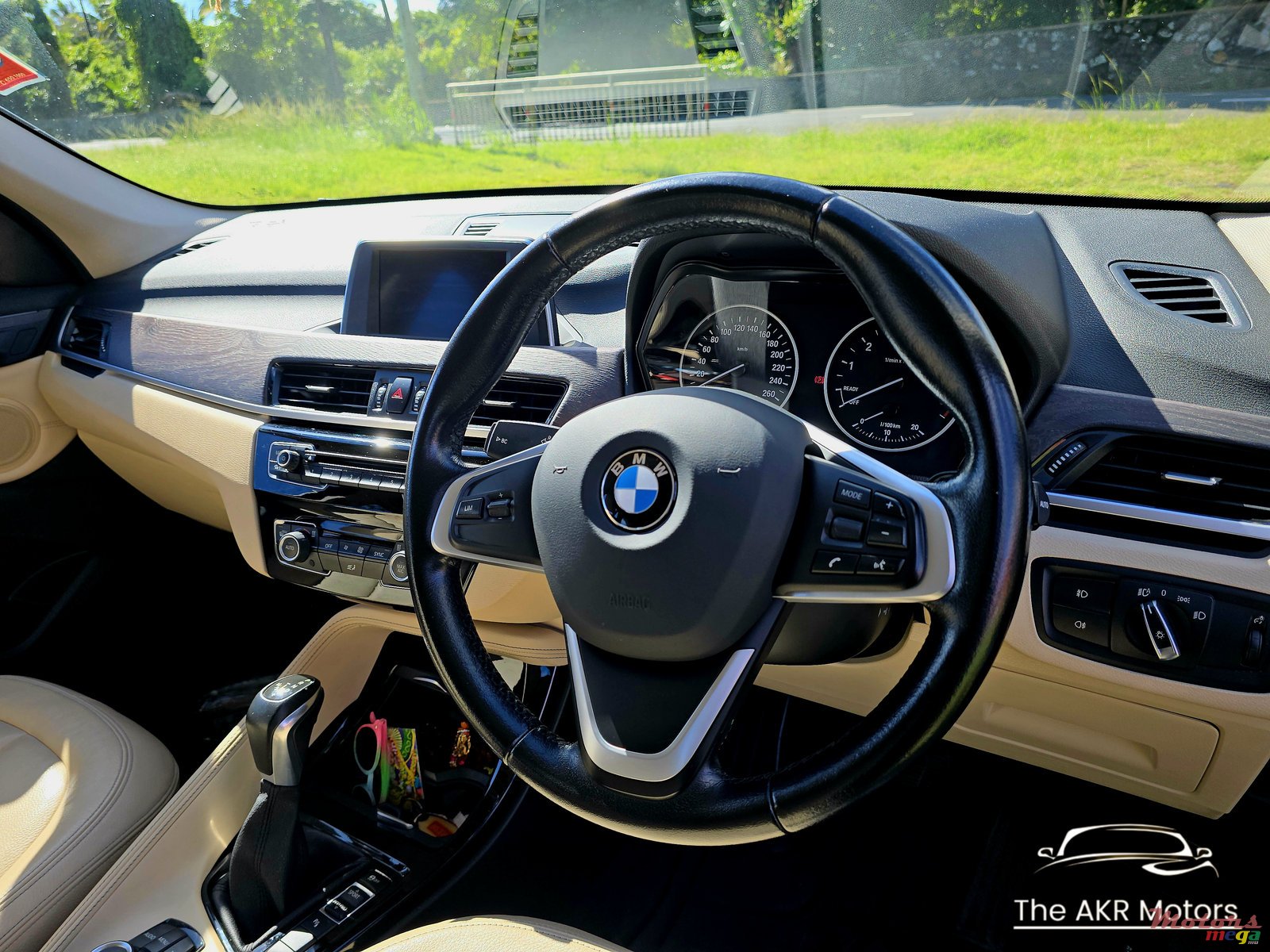 2018' BMW X1 sDrive18i photo #4