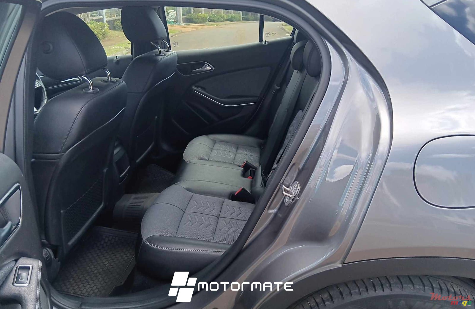 2020' Mercedes-Benz GLA 180 1.6 photo #4