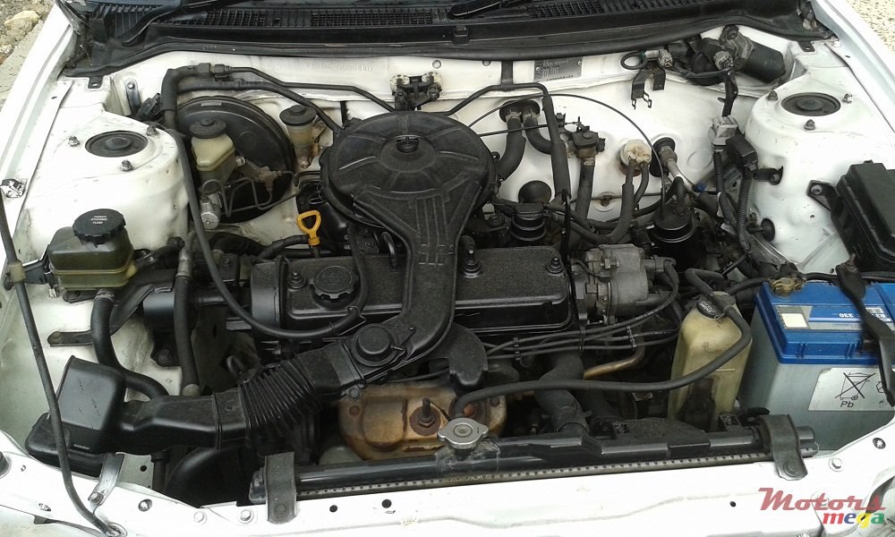 1992' Toyota Corolla photo #2