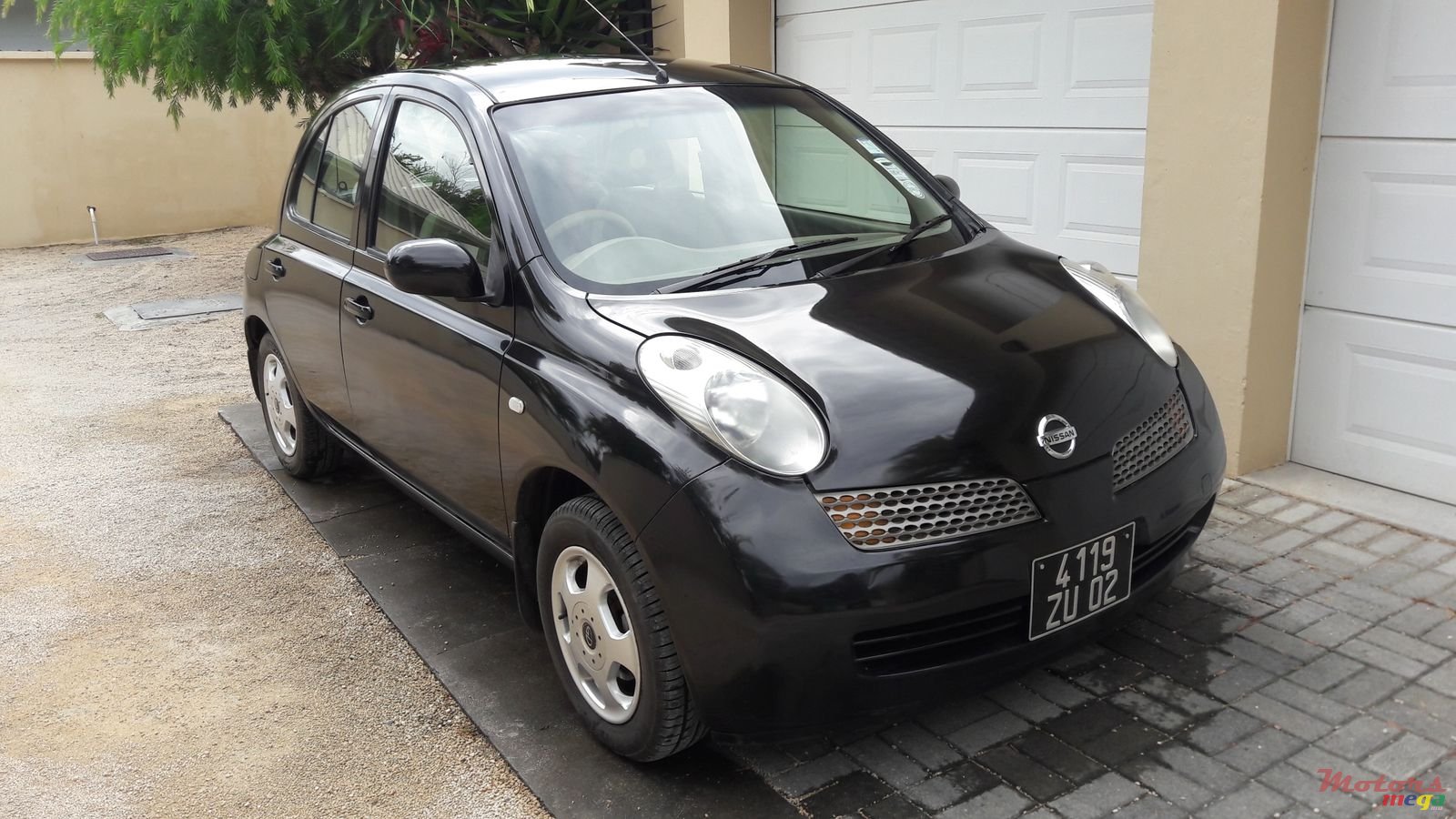 2002' Nissan March photo #1