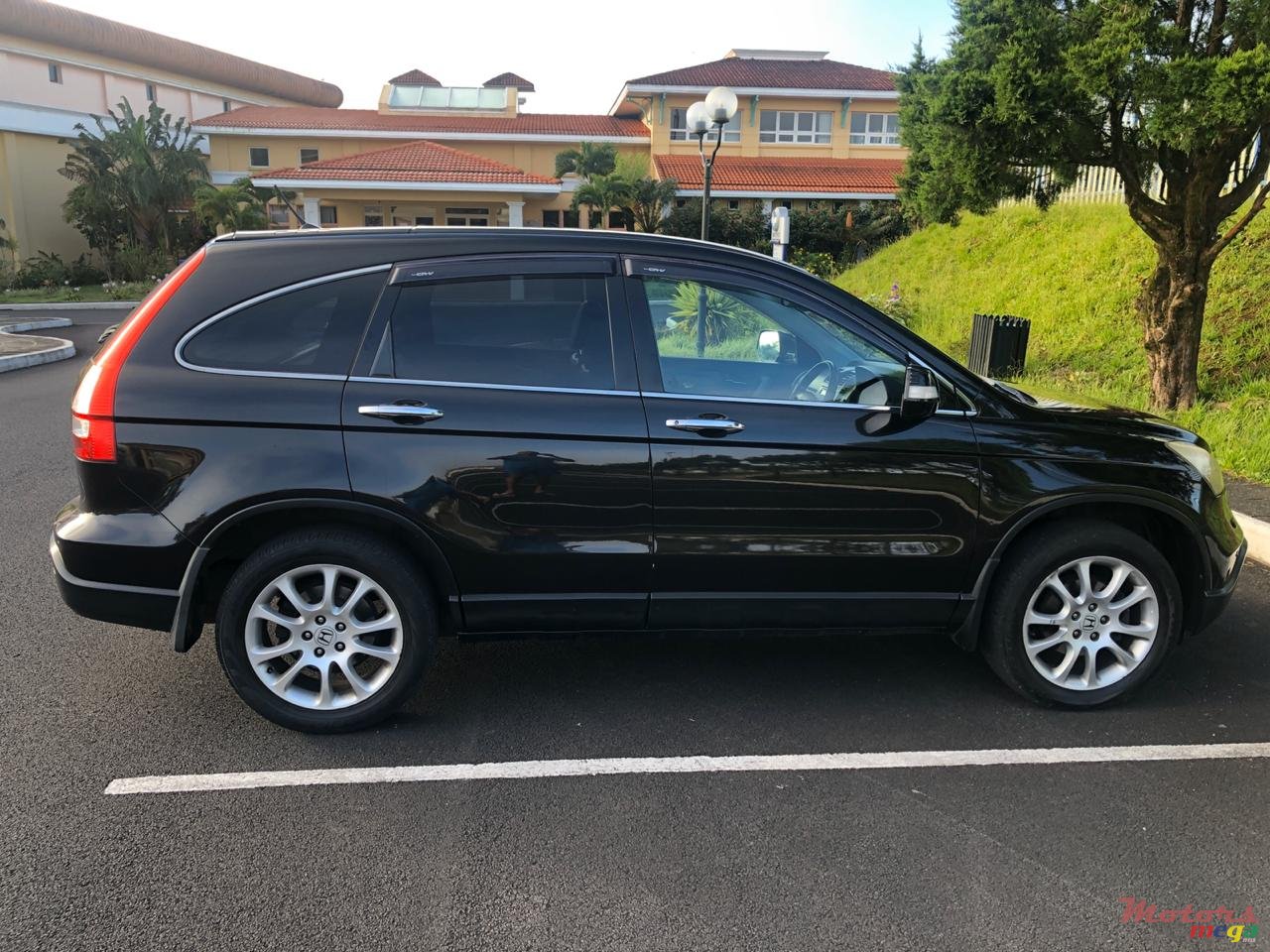 2009' Honda CR-V photo #3