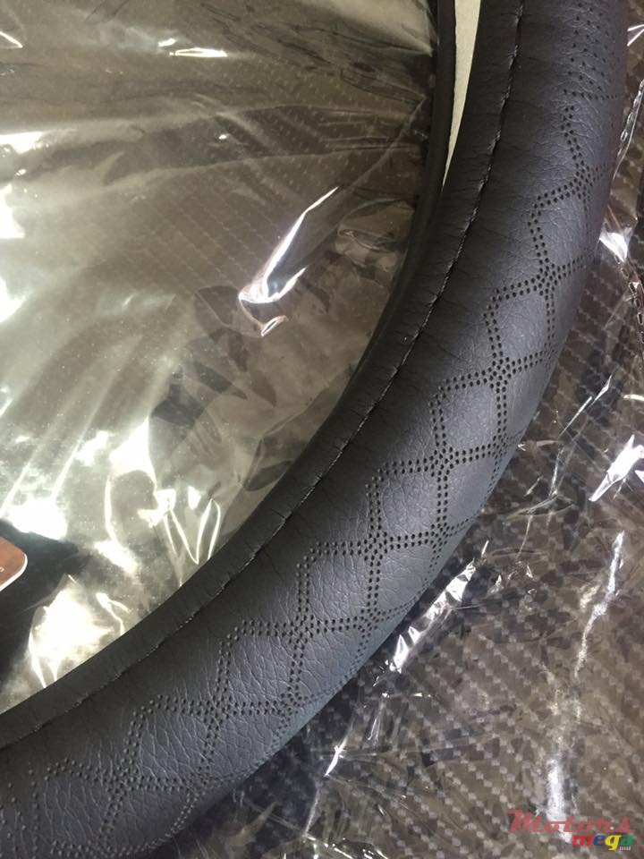 2016' Artega Steering Wheel Cover photo #3