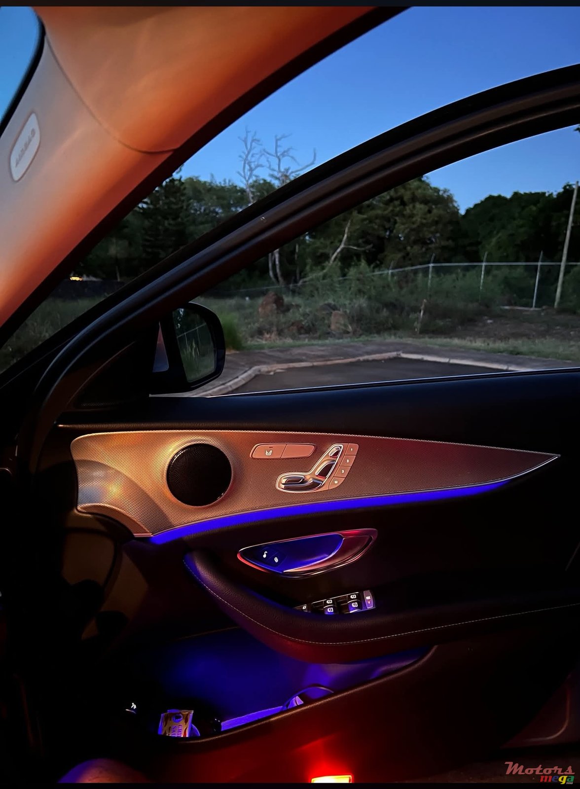 2017' Mercedes-Benz E 200 photo #2