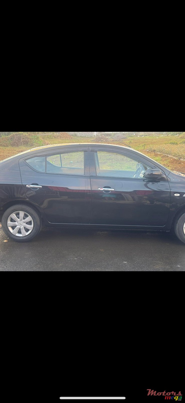 2013' Nissan Almera photo #1