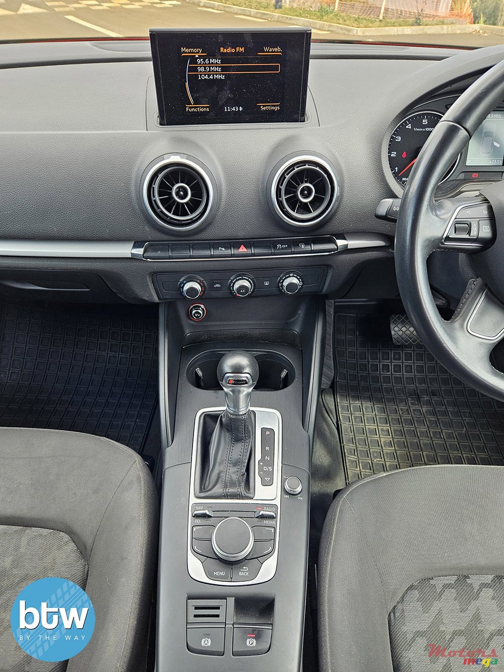 2017' Audi A3 photo #6