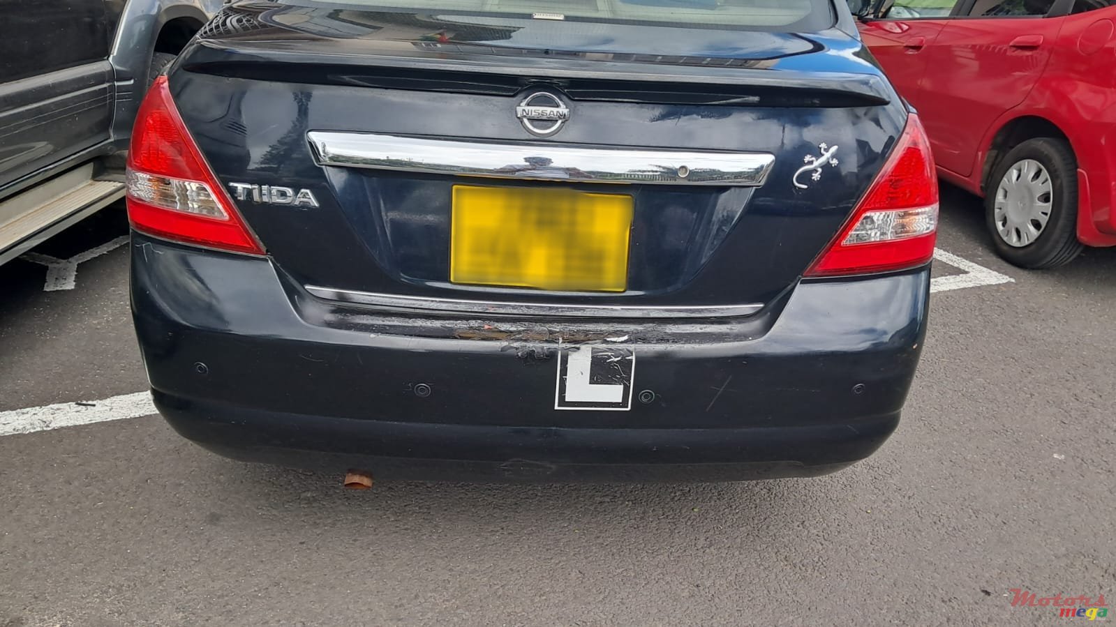 2006' Nissan Tiida photo #1