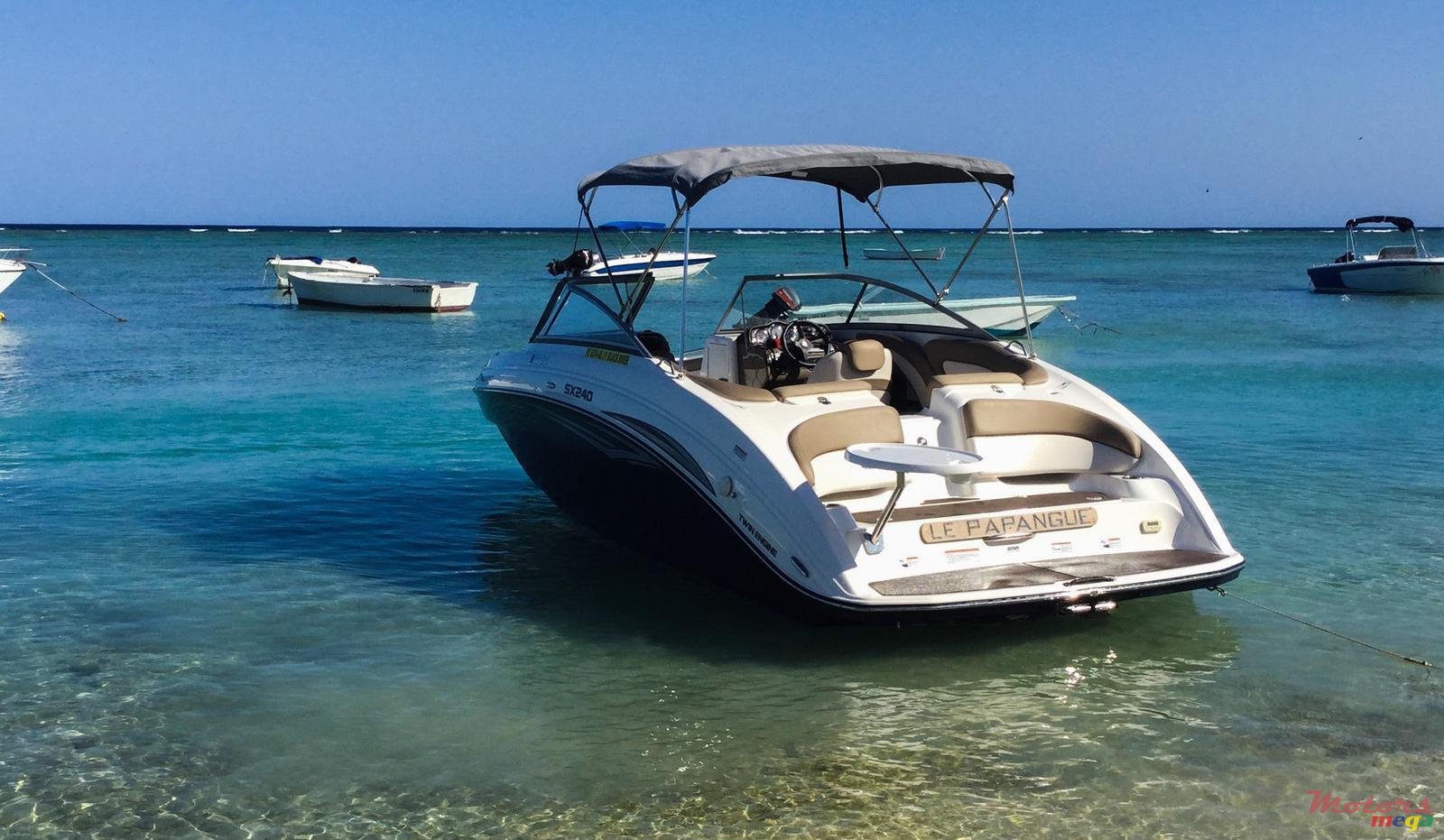 2011' Yamaha photo #2