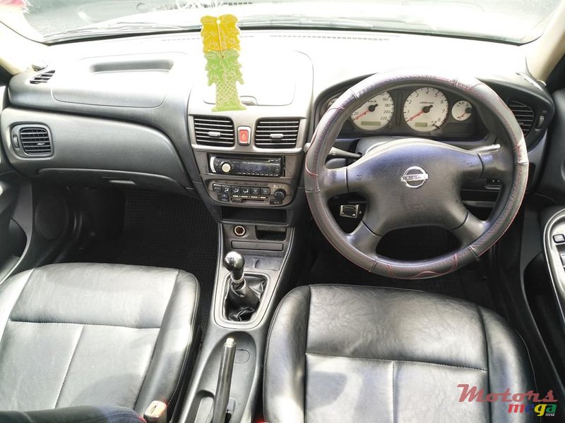 2004' Nissan Sunny N17 photo #5