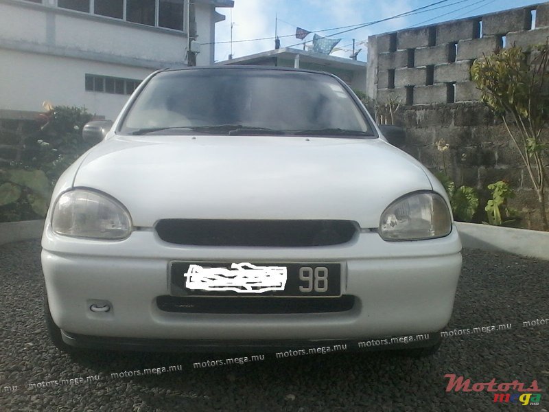 1998' Opel Corsa photo #1