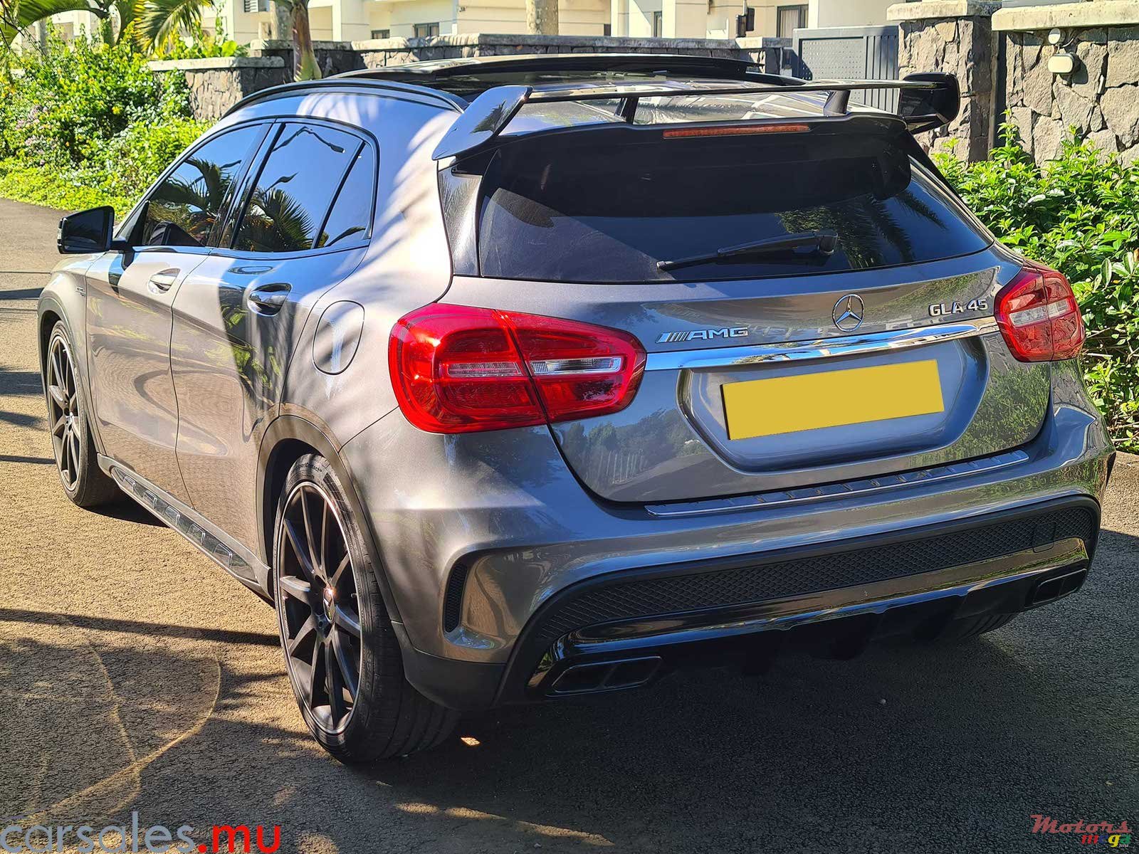 2017' Mercedes-Benz GLA 45 AMG 4matic photo #3