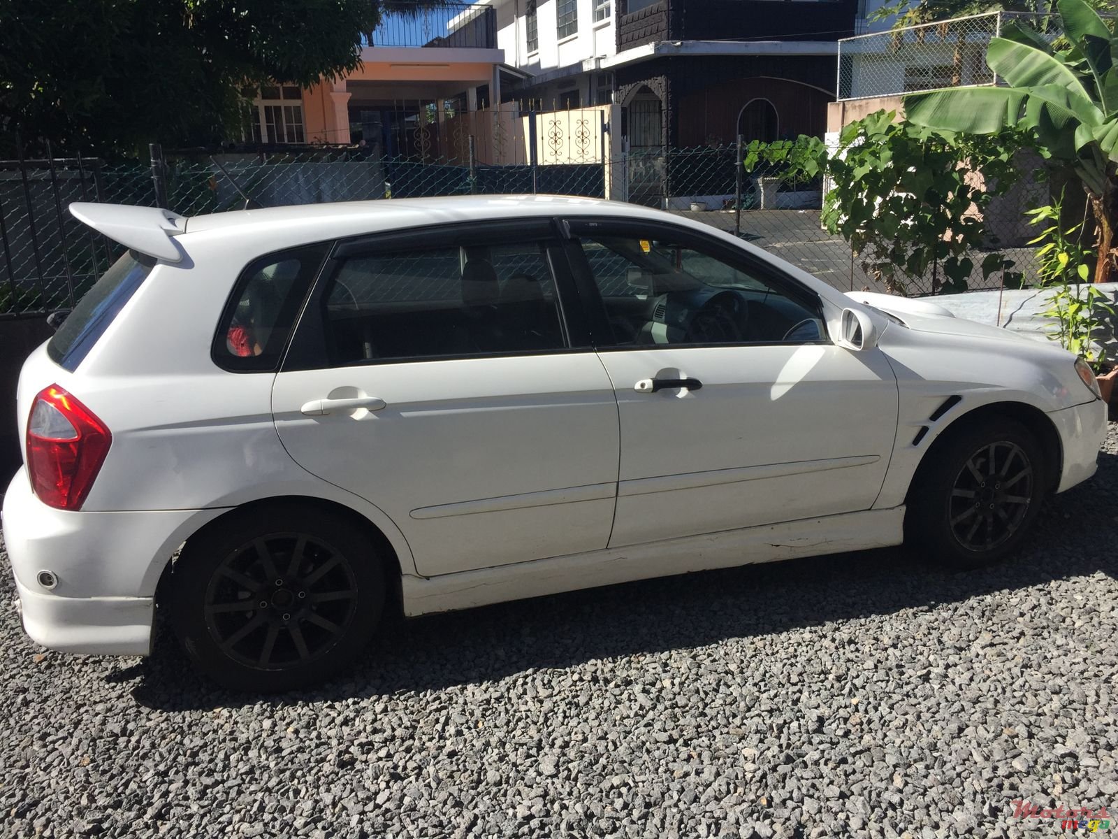 2005' Kia Cerato photo #3