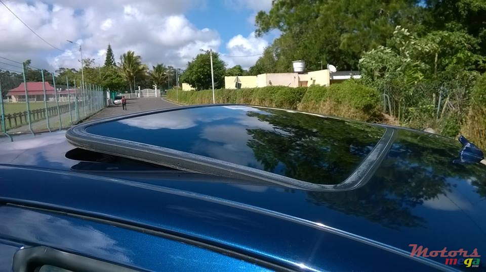 1999' Toyota Vitz G photo #7